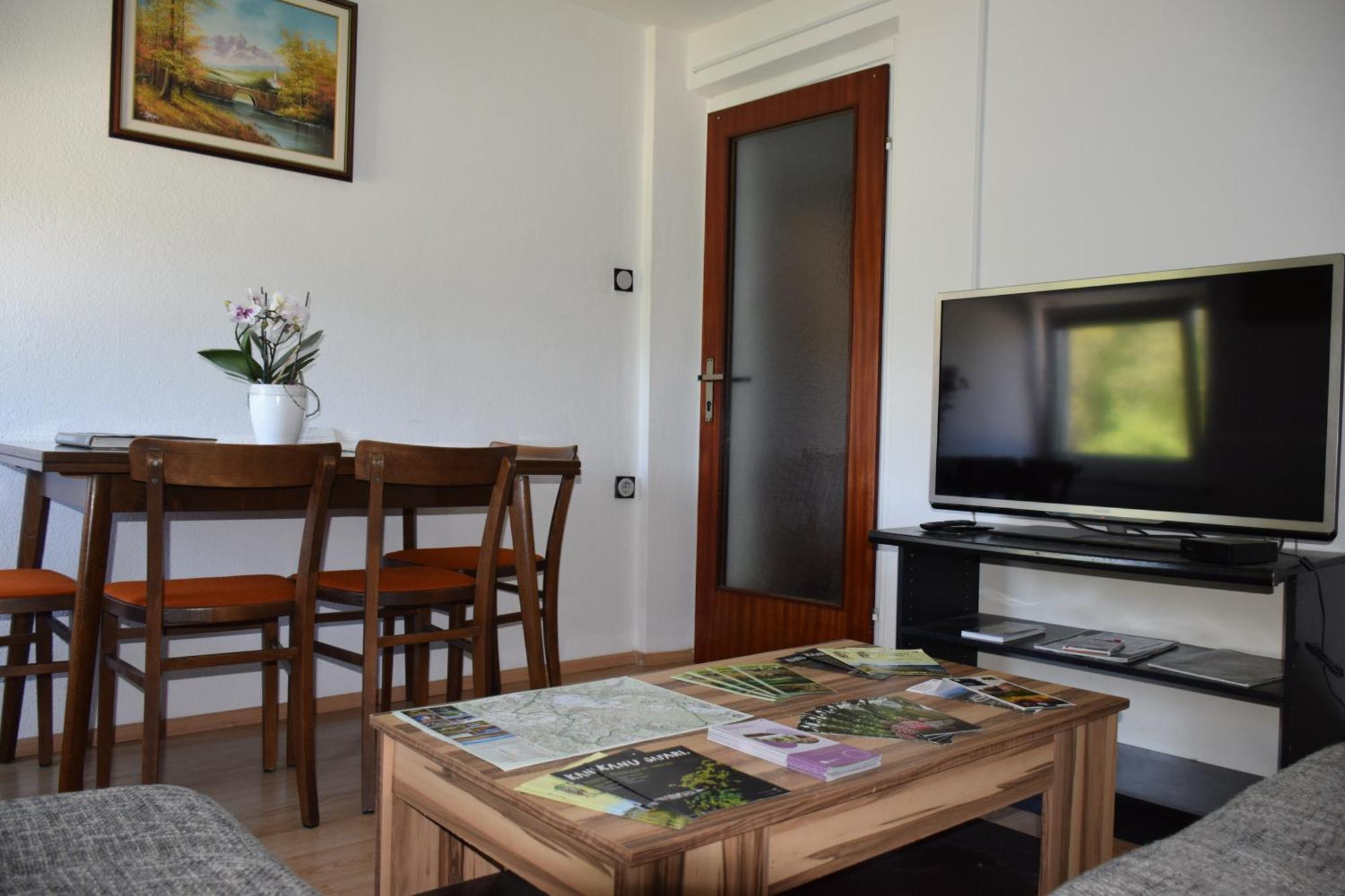 Apartma Narava Begunje pri Cerknici 部屋 写真